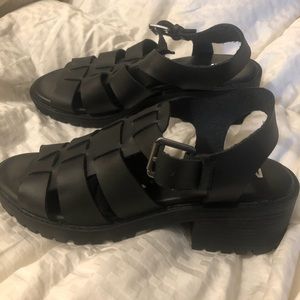 Vtg Mia sandals sz 7.5